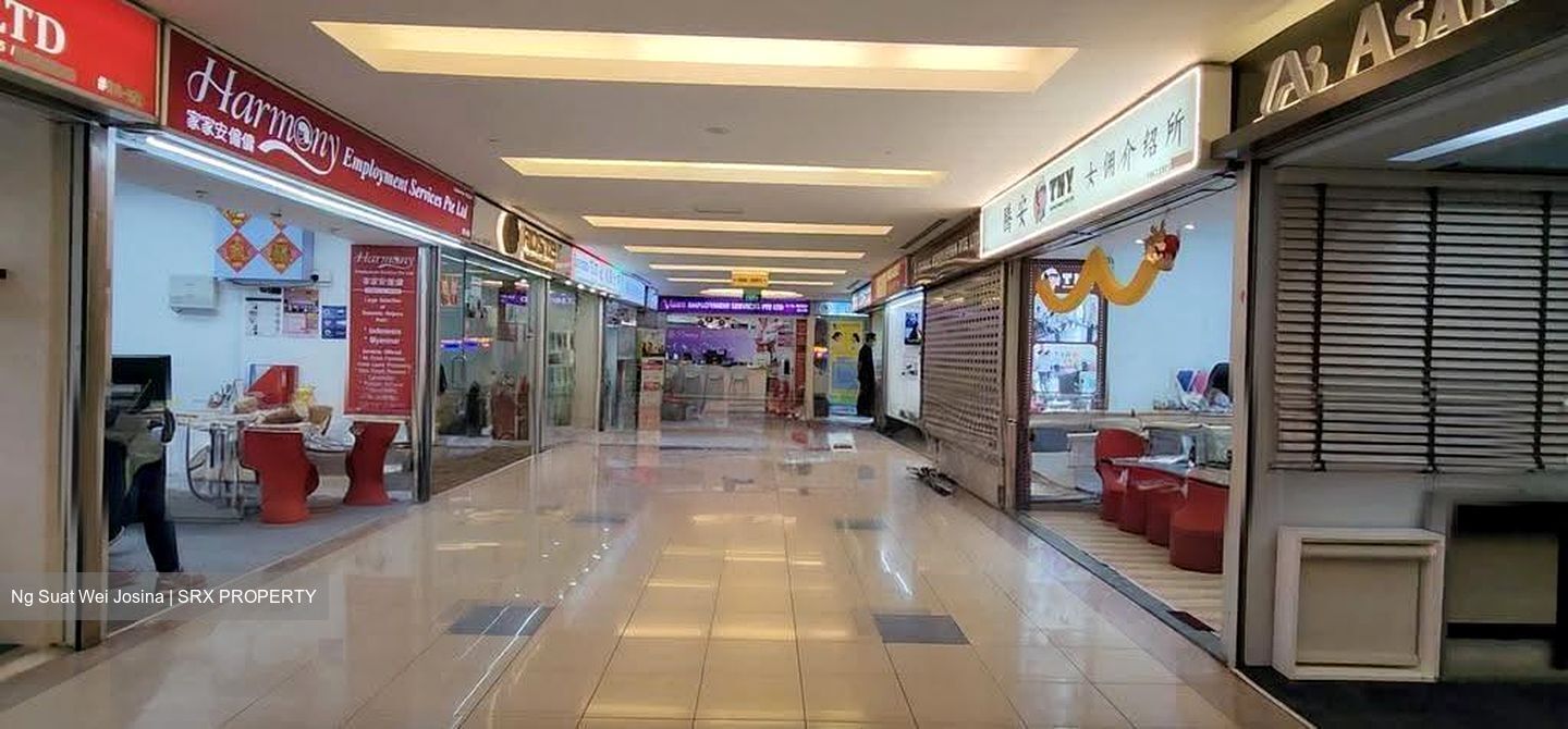 Katong Shopping Centre (D15), Shop House #631910591